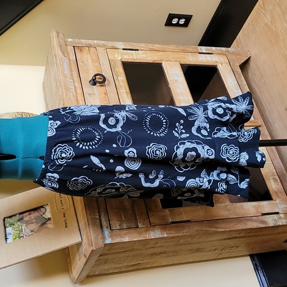 Fresh Produce Skirt - SZ S - Picture 3 of 6